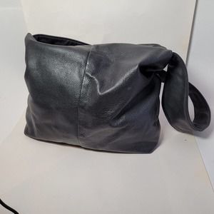 Stone Mountain Black Leather Single Strap Purse - Zipper Closure Made in USA